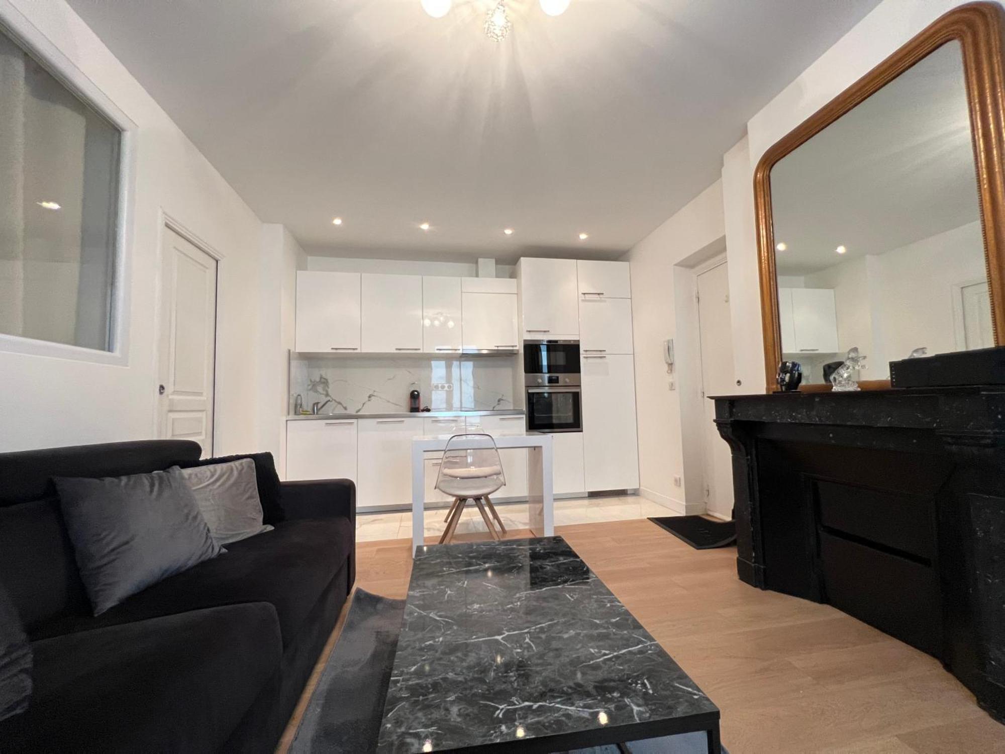 Luxury Appartment, Champs Elysees, Neuf ! باريس المظهر الخارجي الصورة